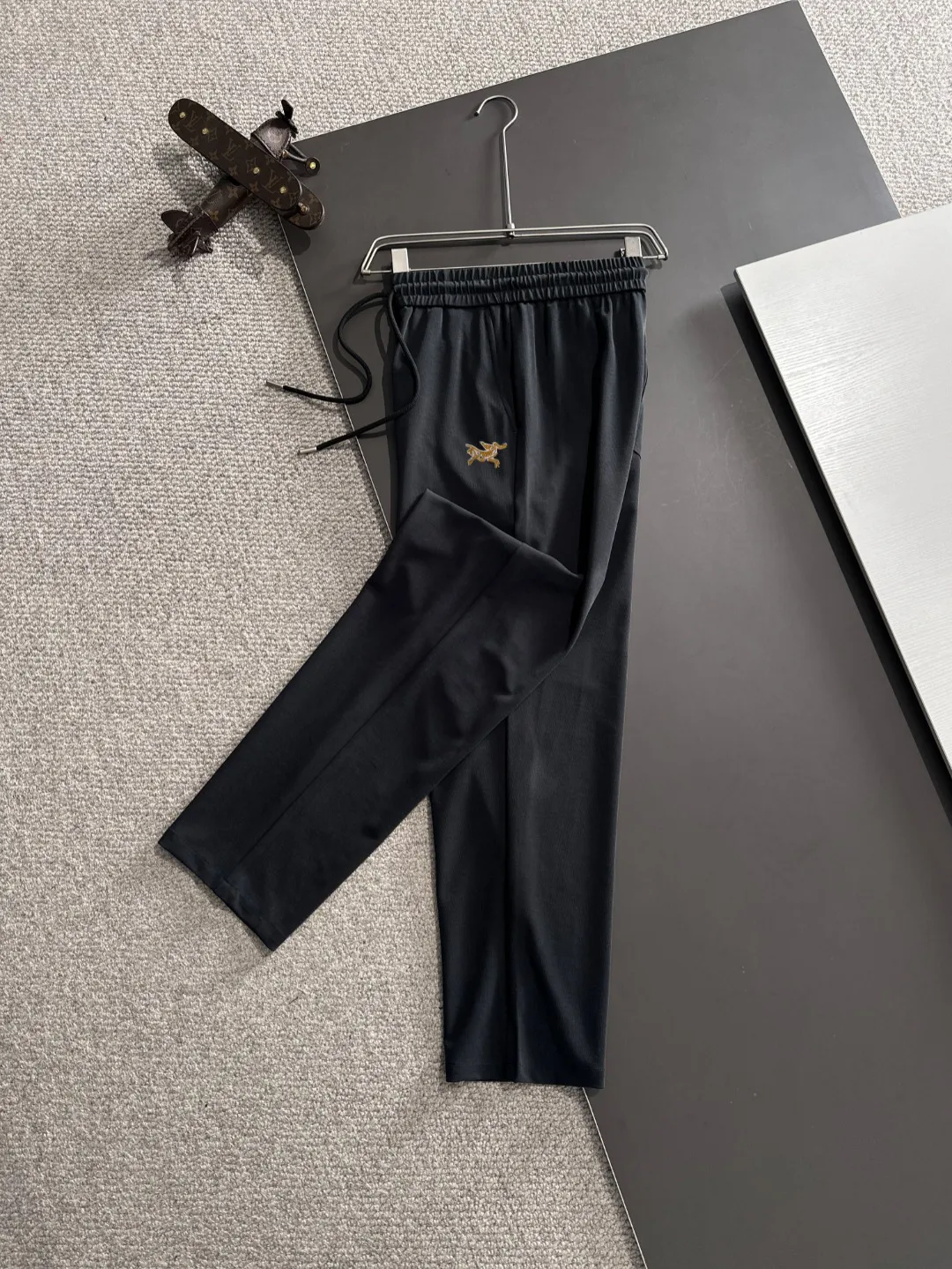2025 New Arrival ， Breathable ， ， ， Quality。 ！ ， ！Sizes：M-4XL